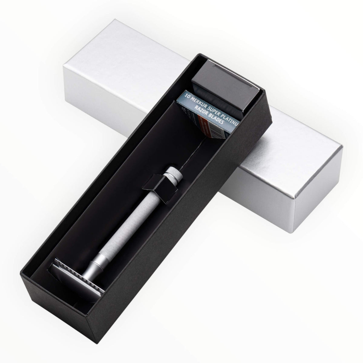 Set of 22C Safety Razors and Holder, Matte