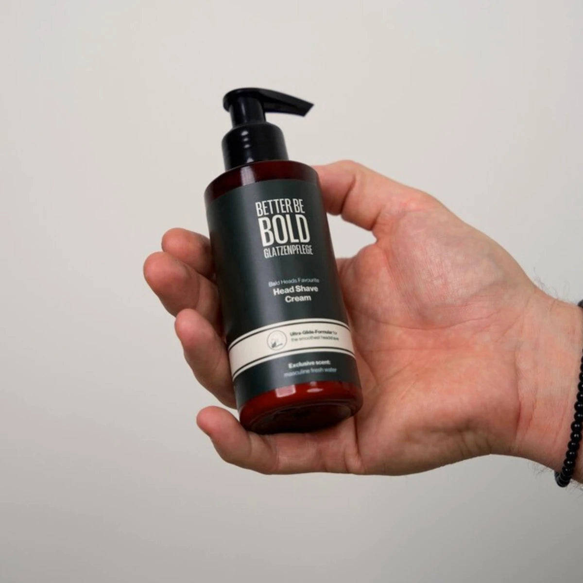 Head Shave Cream, Ultra-glide formula, 150 ml.