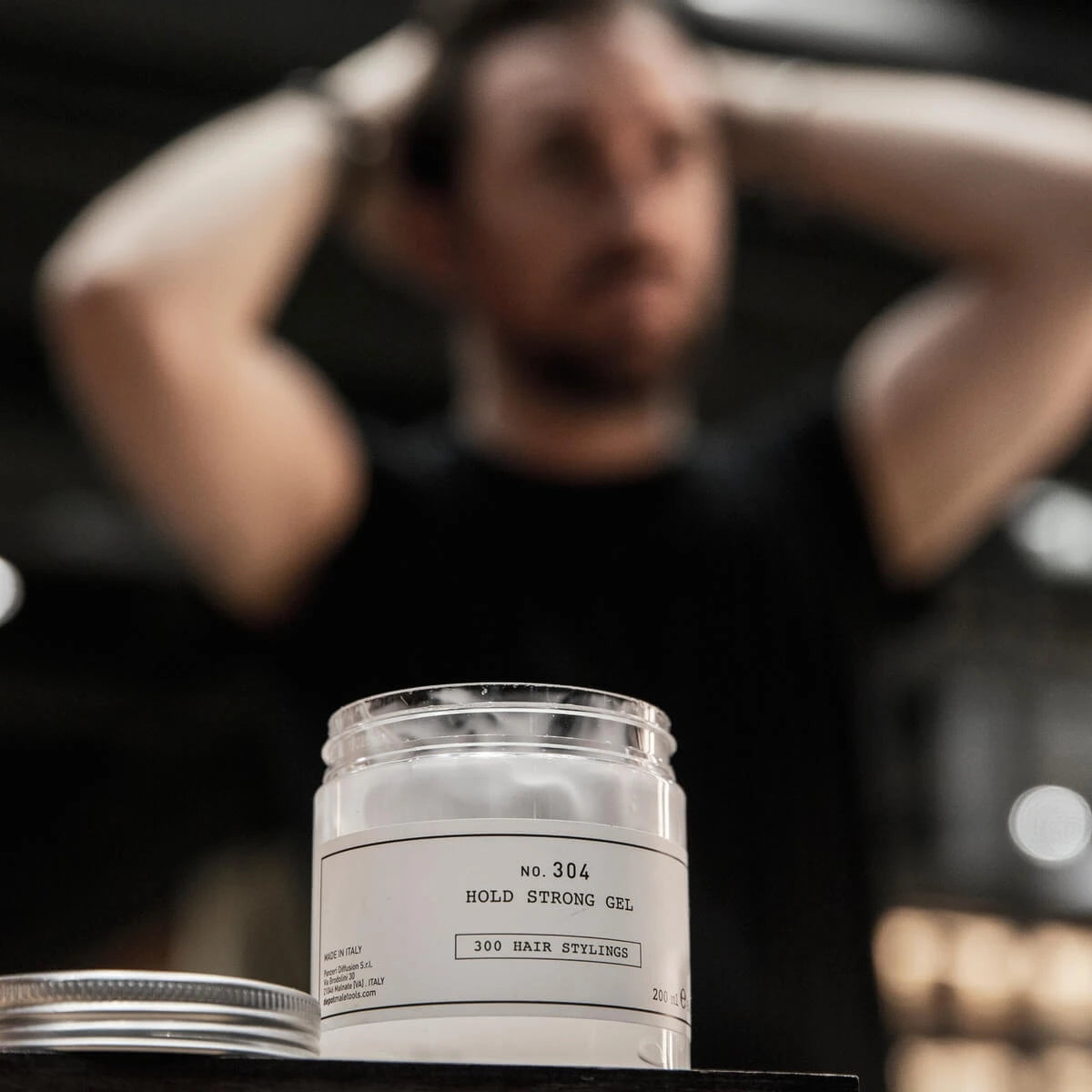 Hold Strong Gel, No. 304, 200 ml.