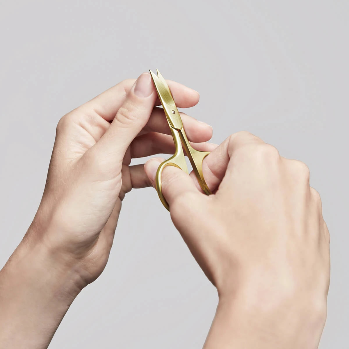 Nail scissors, Gold