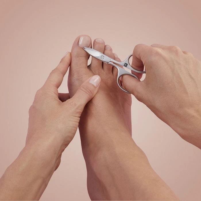 2-in-1 Nail and Cuticle Scissors, Matte