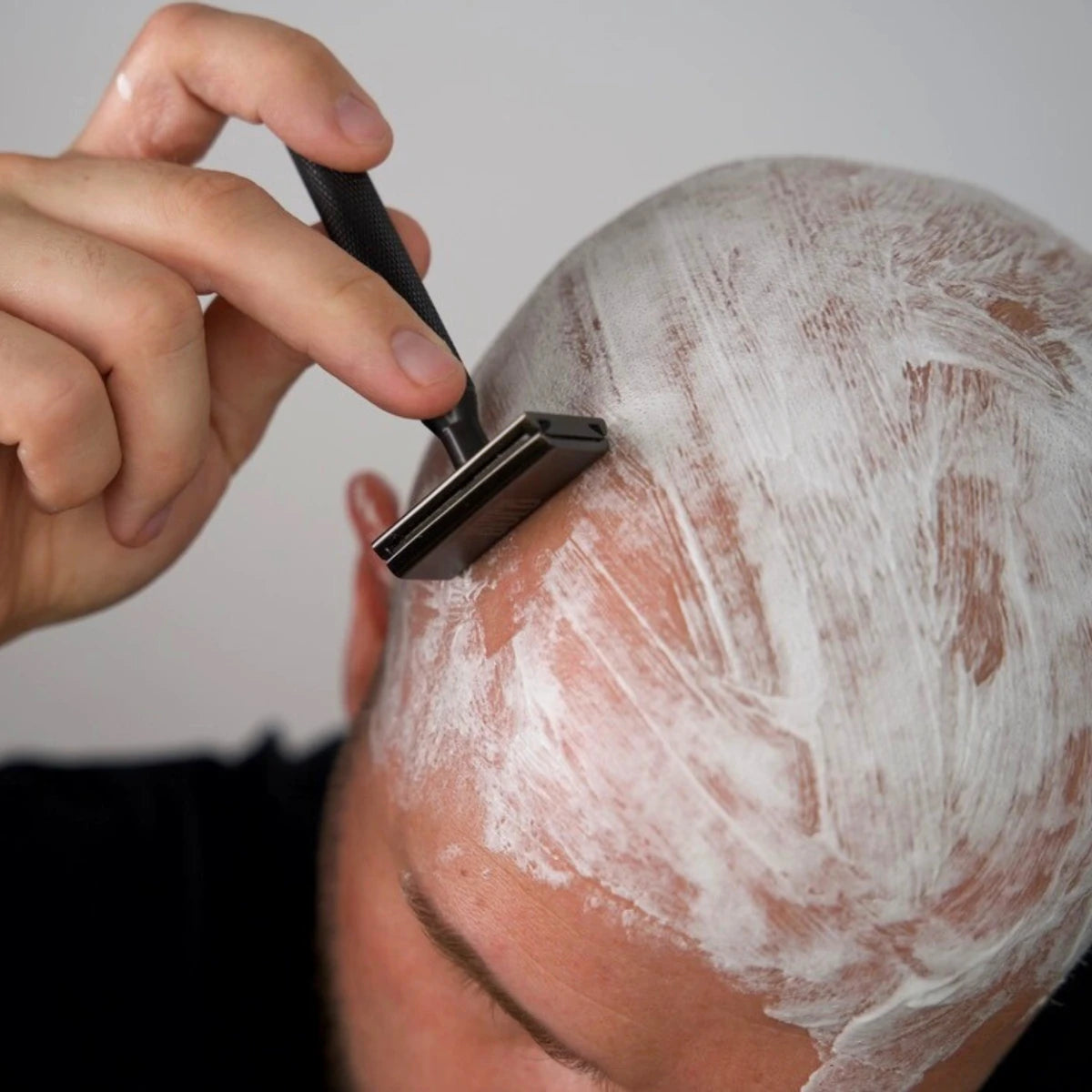 Head Shave Cream, Ultra-glide formula, 150 ml.