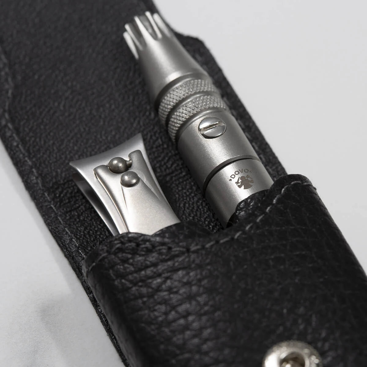 Grooming Set with Clippers & Nail Clippers, Black Leather