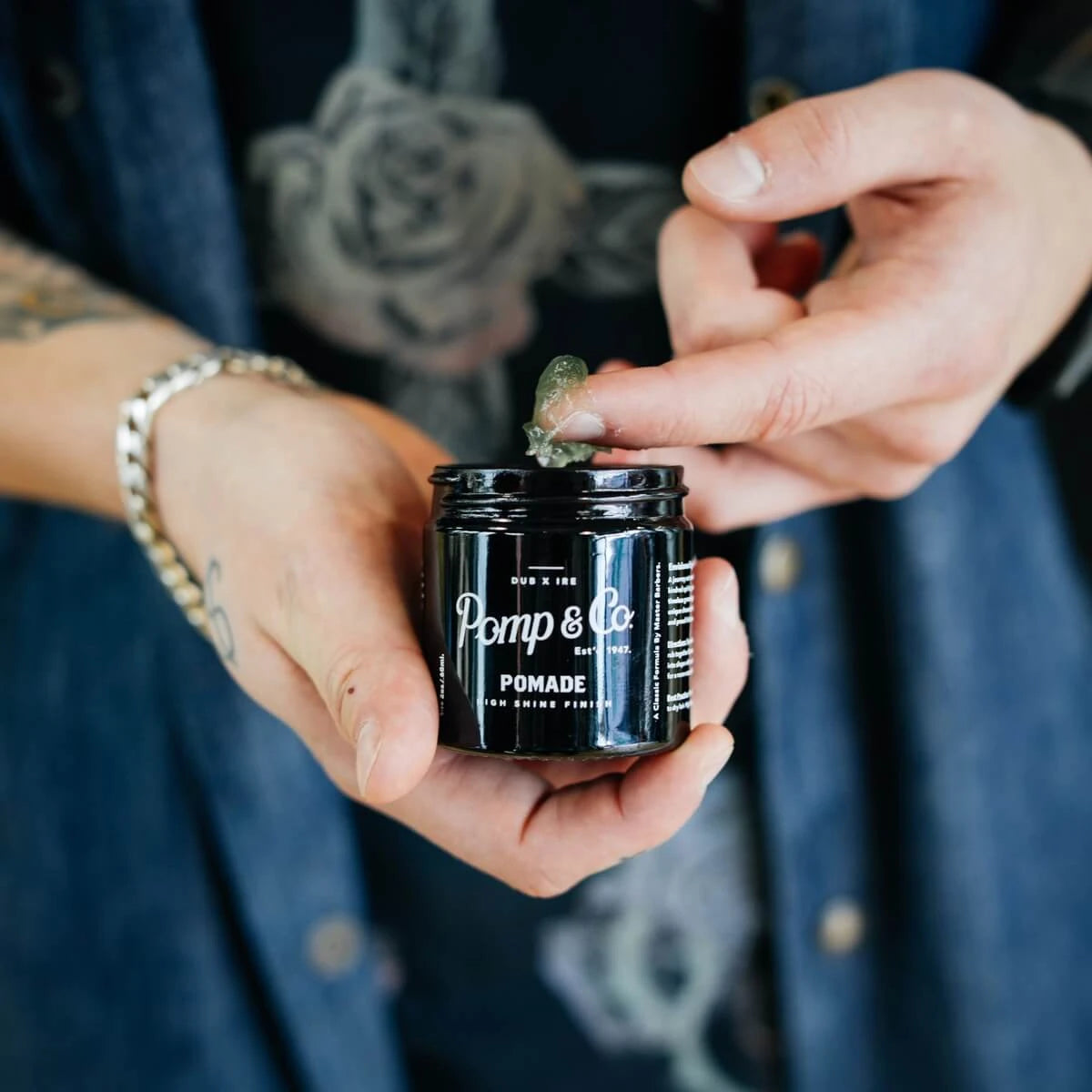 Pomade, 60 ml.