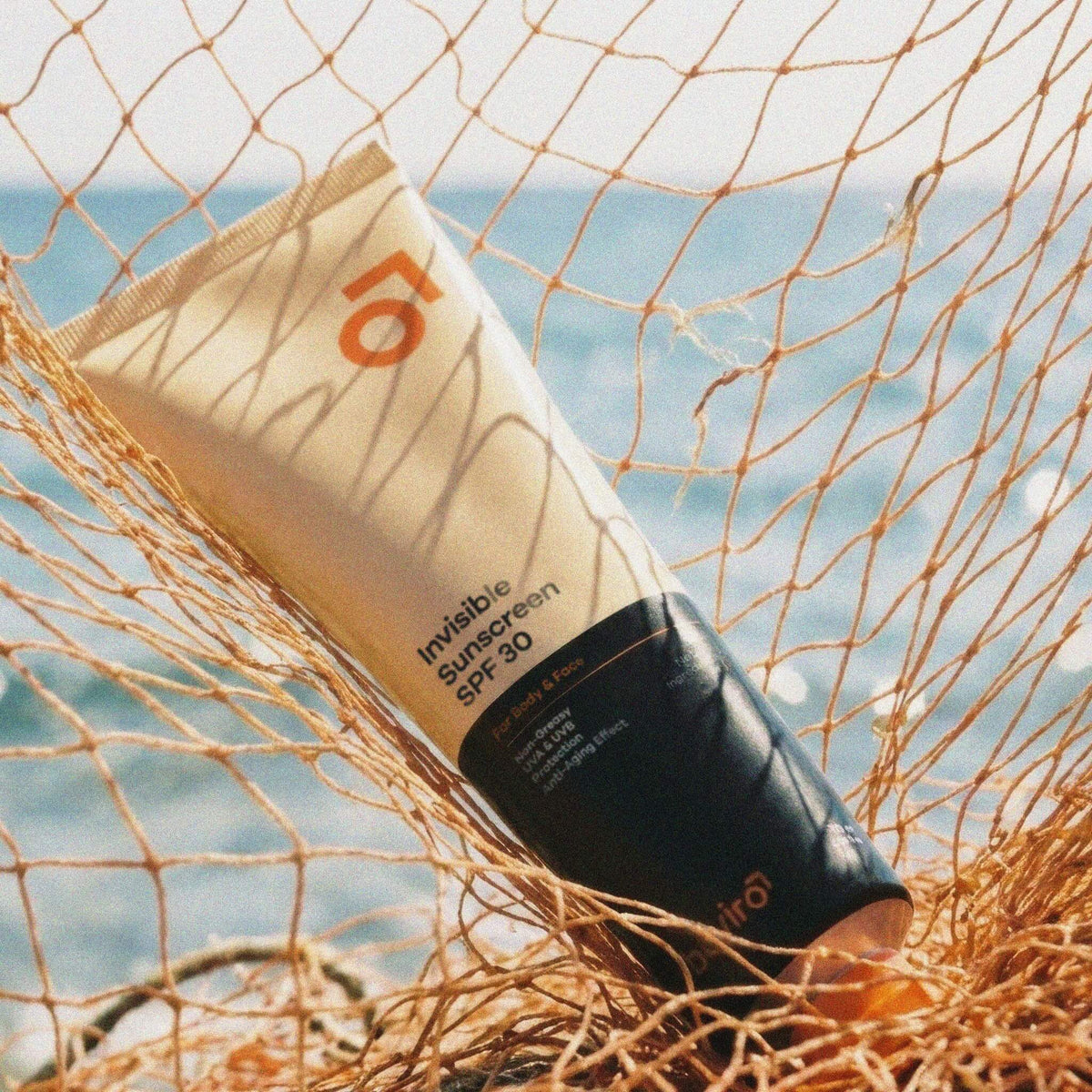 Invisible Sunscreen SPF 30, 100 ml.
