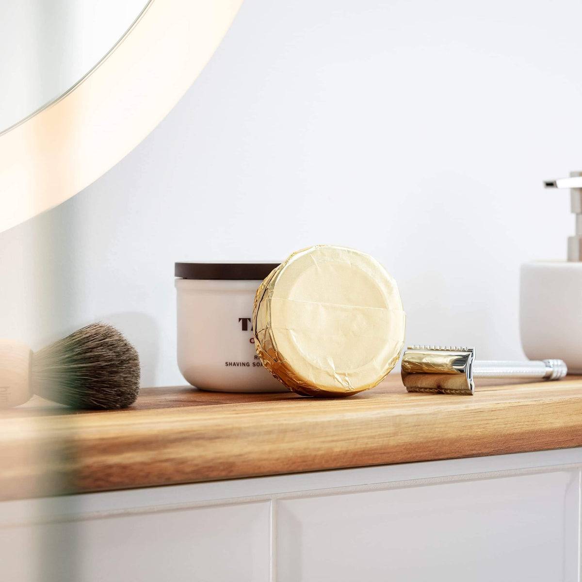 Shaving soap in bowl, 125 gr.