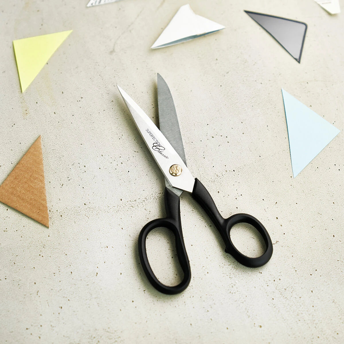 Household scissors, 16 cm.