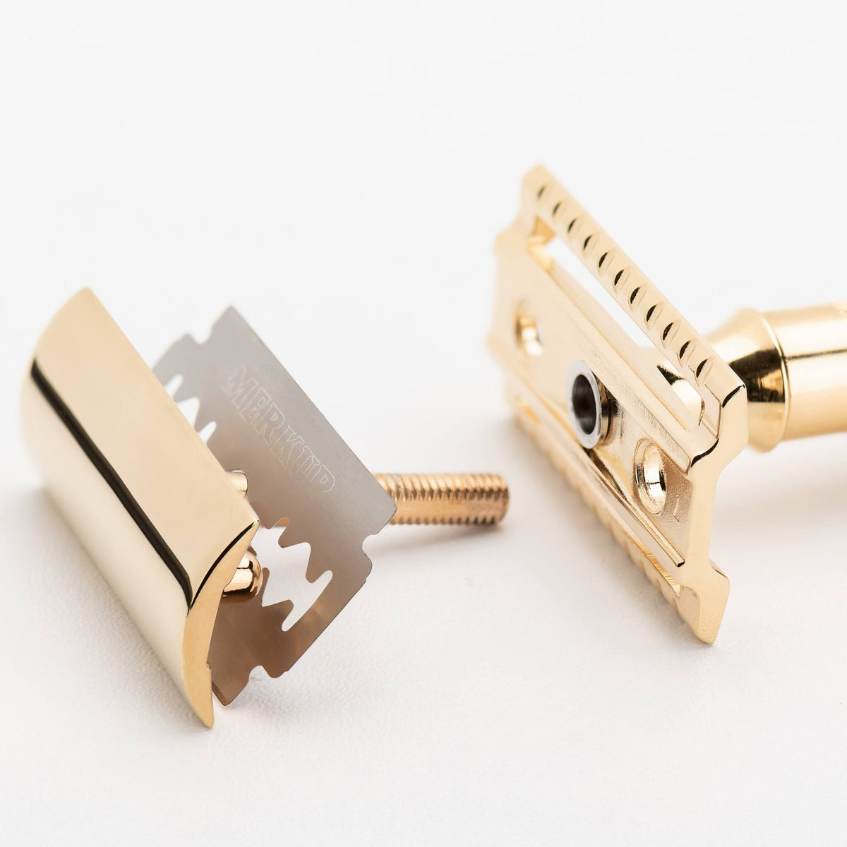 34G DE razor, Gold