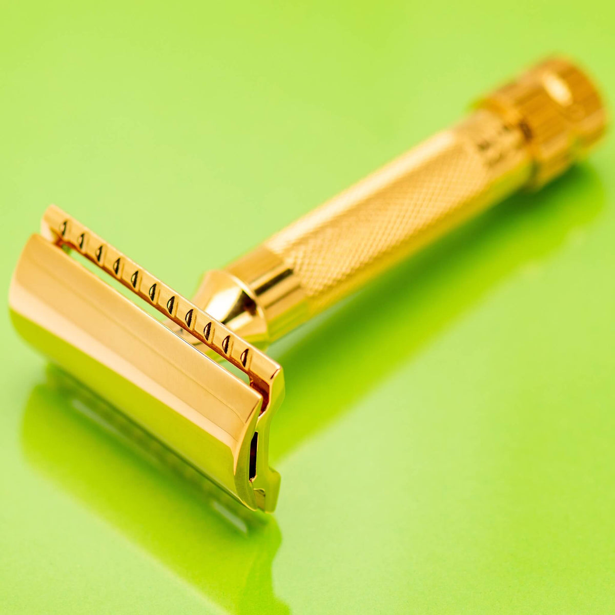 34G DE razor, Gold